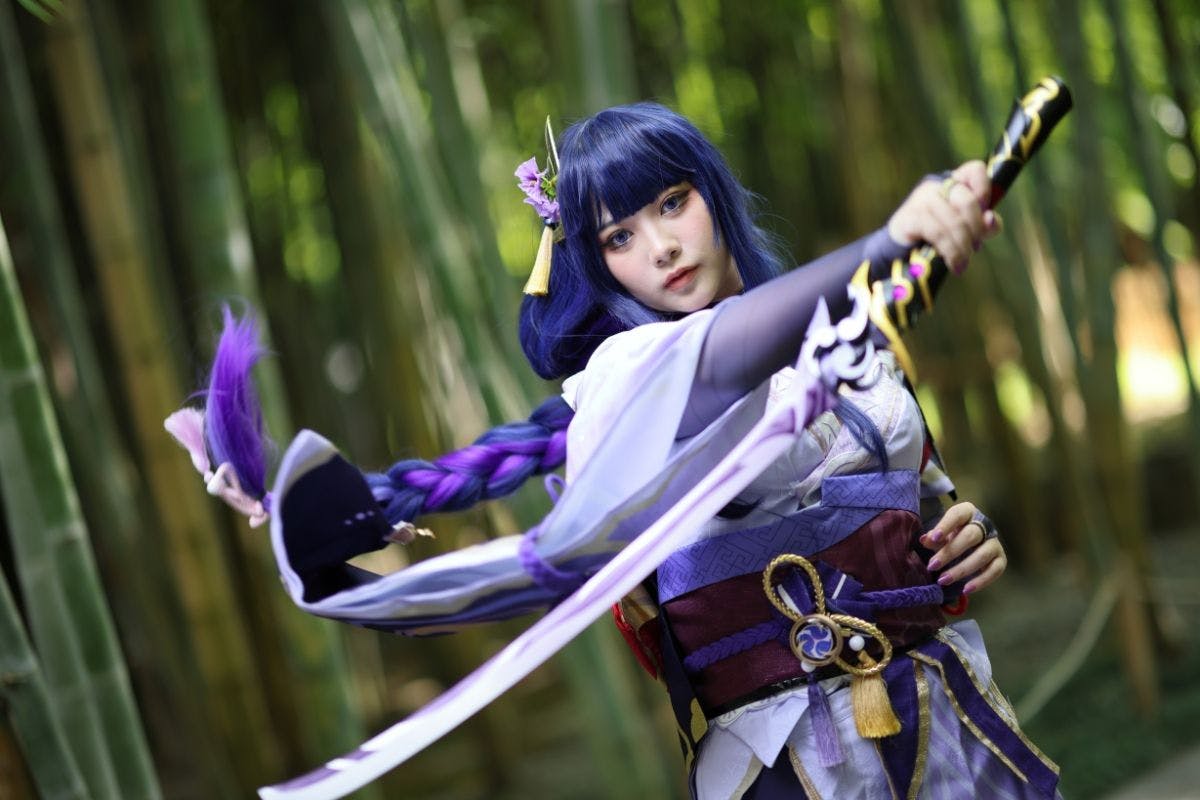 Coswalk: Pengertian & Bedanya dengan Cosplay